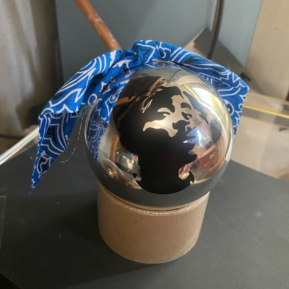 Tupac Bandana 4” Shatterproof Holiday Ornament - Picture 2 of 4